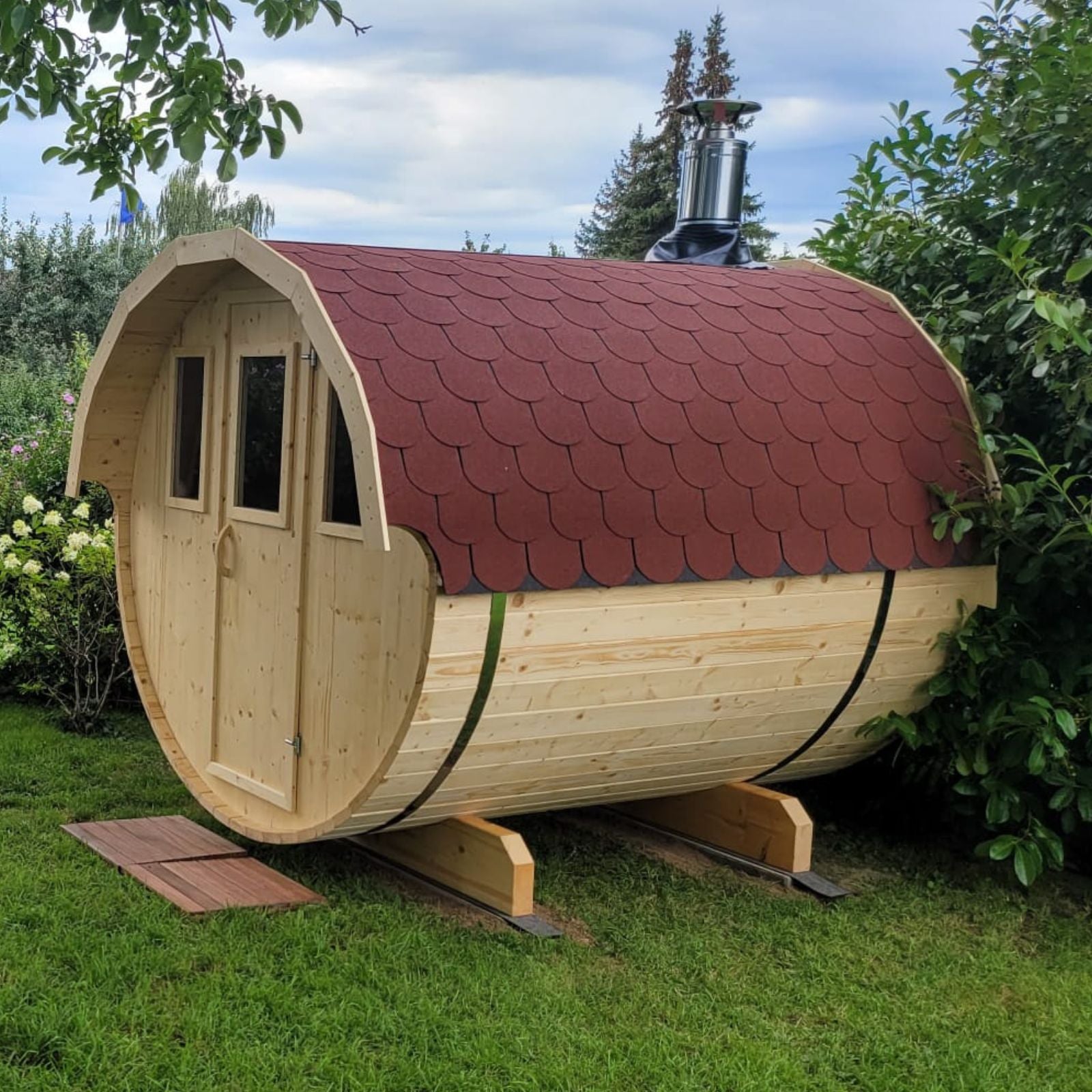 Fasssauna mit Holzofen