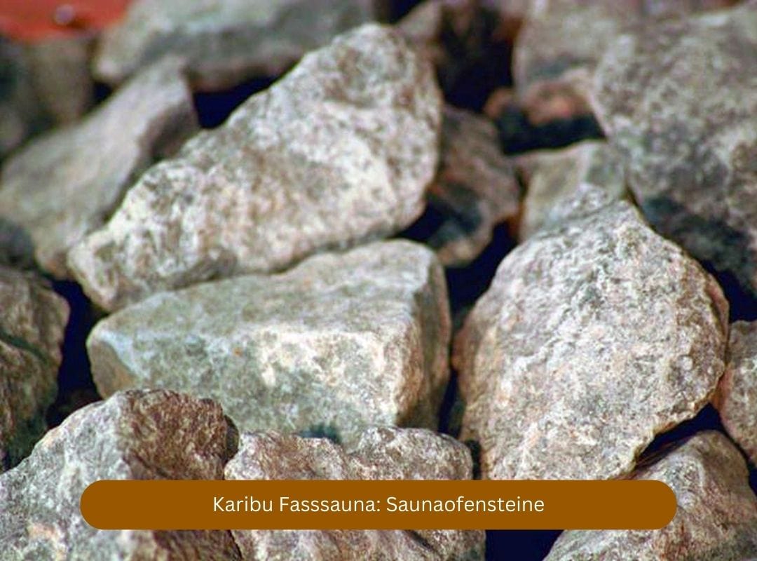 Karibu Fasssauna Essential mit Saunaofensteinen
